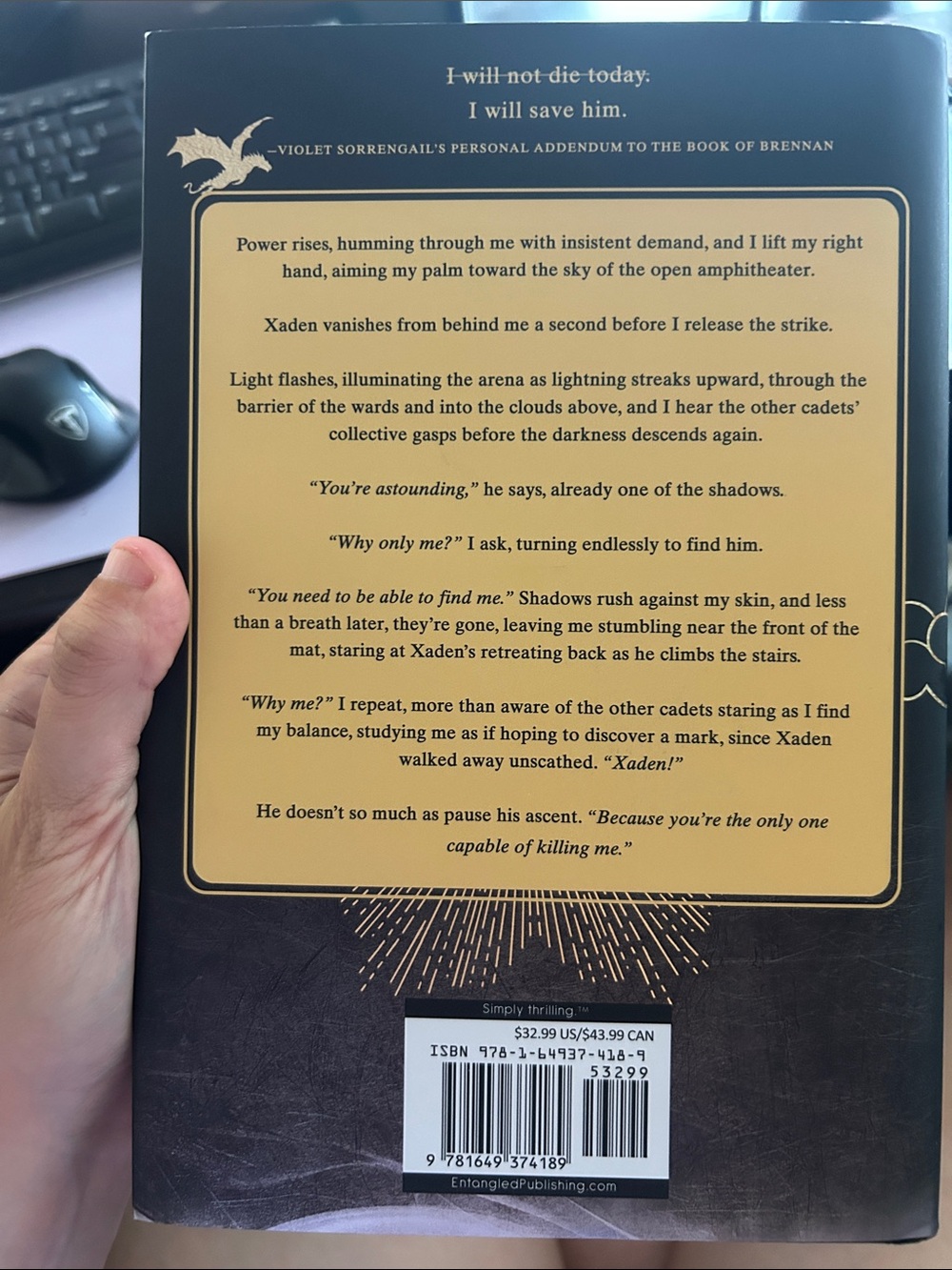 Onyx Storm by Rebecca Yarros — Deluxe Edition Hardcover with Painted Edges - Picture 3 of 4